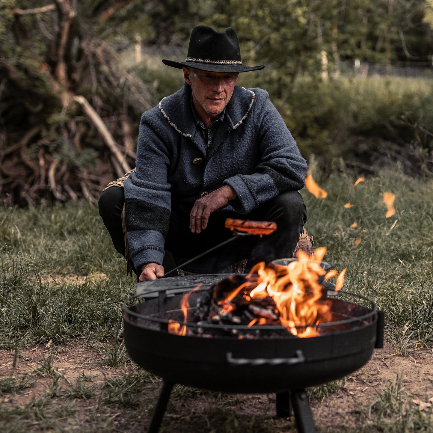 Cowboy Fire Pit Grill - 23" - BBQ DXB