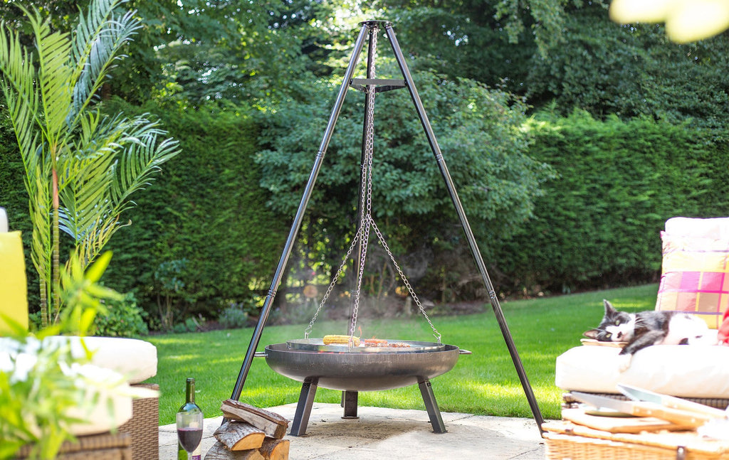 Tripod With Hanging Grill - BBQ DXB